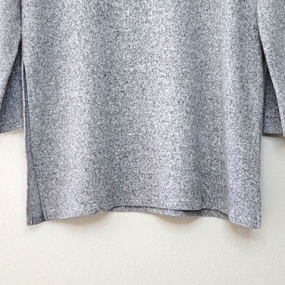 H&M Long Sleeved Oversized Turtleneck Side Slits Sweater Fall Winter Cozy - Picture 3 of 14